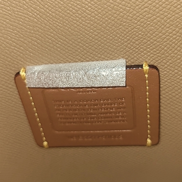 NWT CHALK Coach Charlie Debossed Sig C Leather 28 Carryall w/ dustbag - Picture 4 of 8